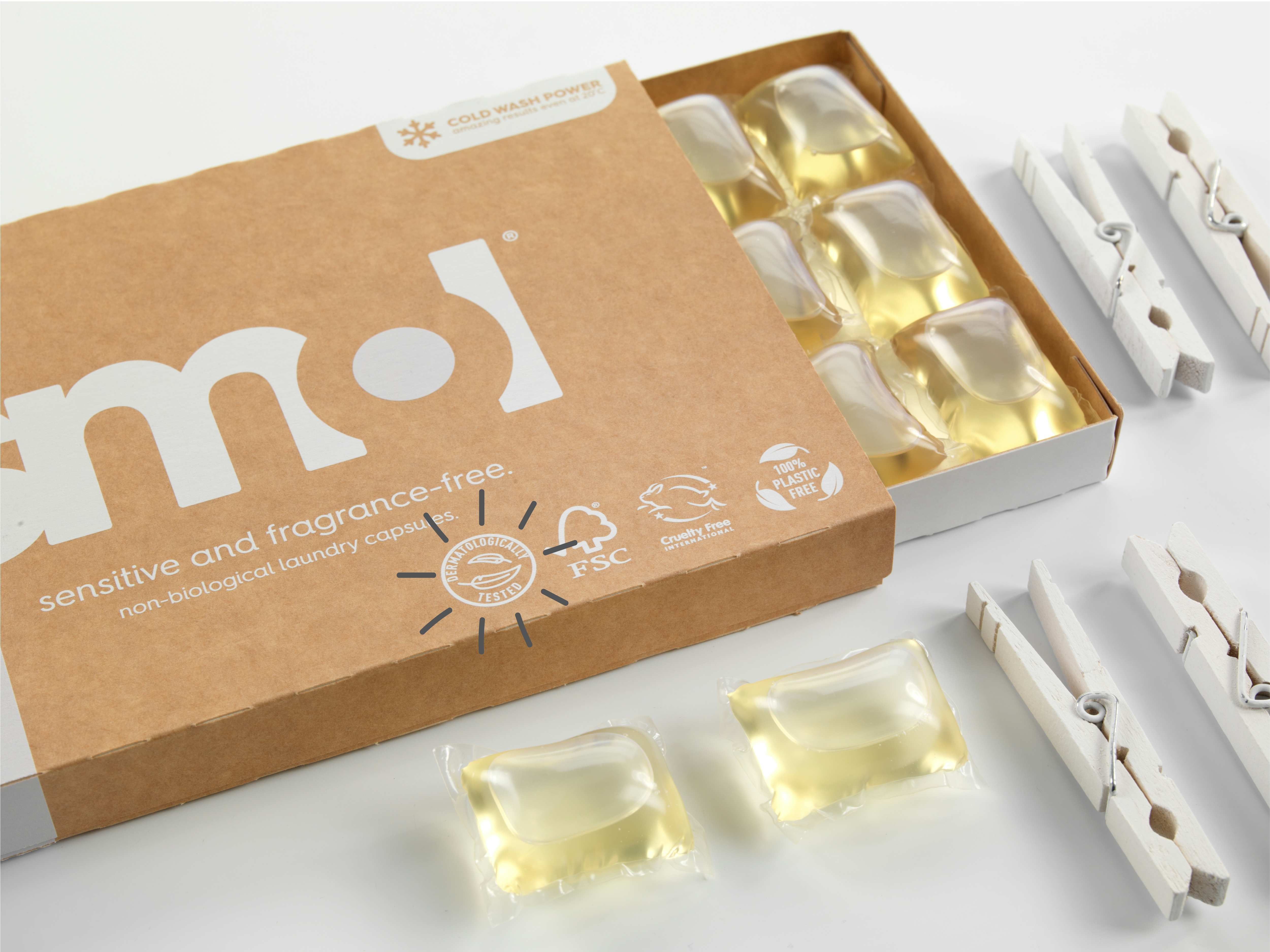 smol fragrance free laundry capsules