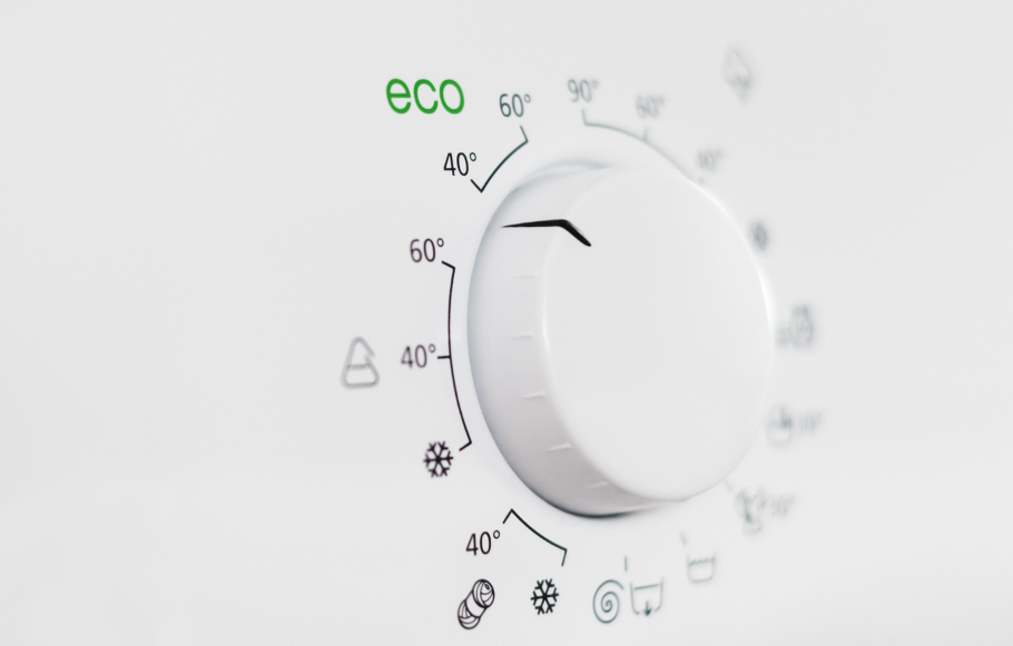 a washing machine dial showing temperatures and eco mode