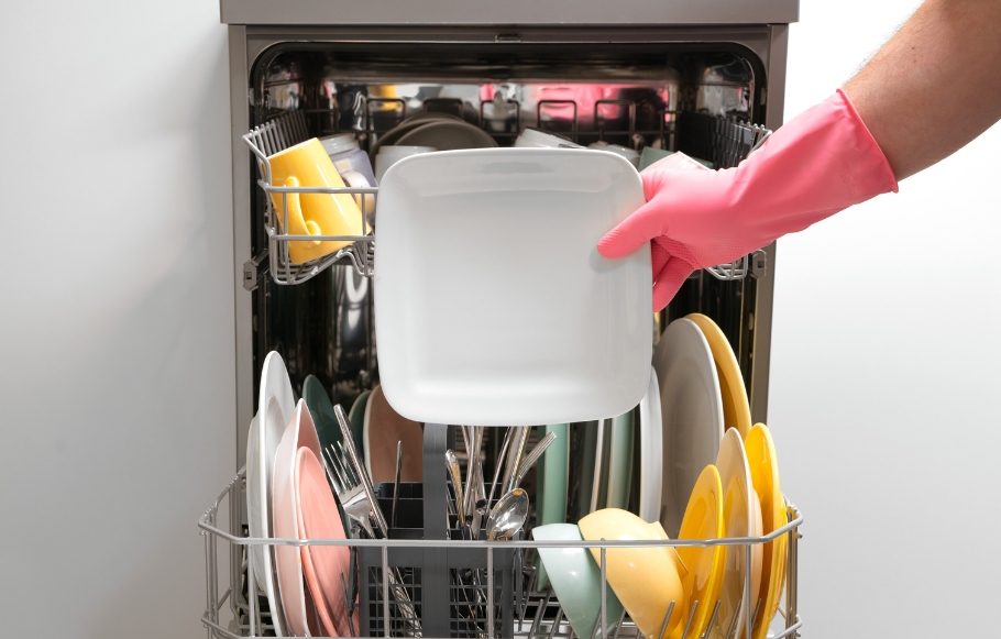 smol dishes
